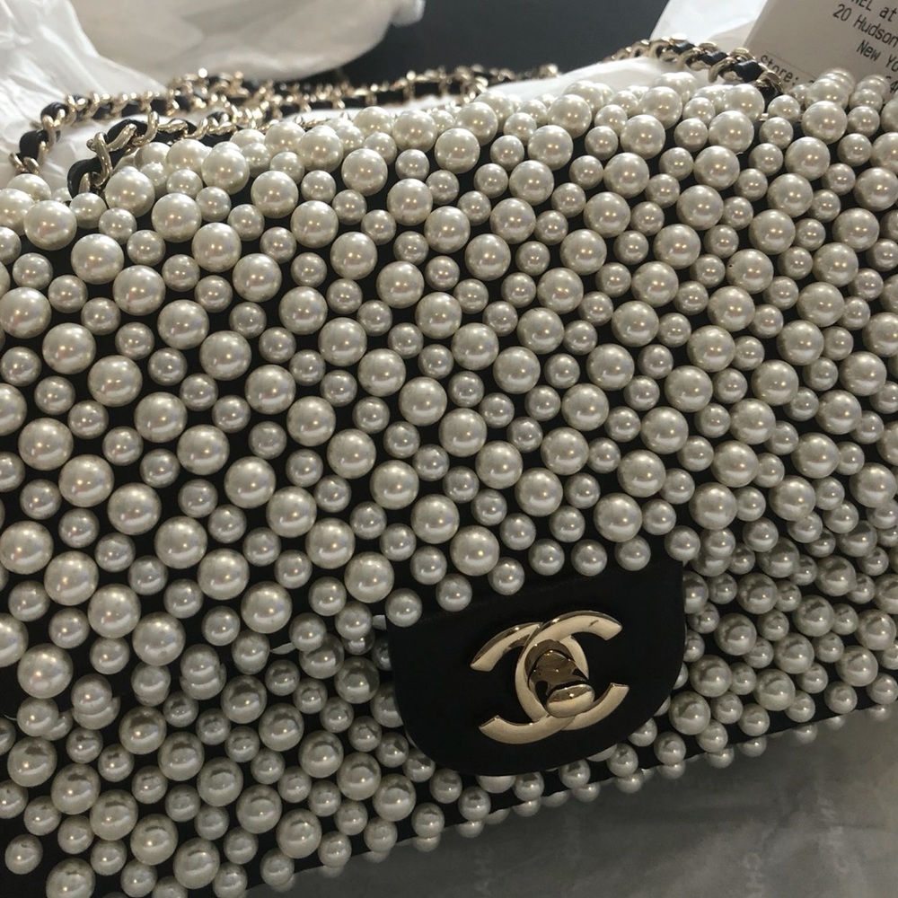 CHANEL Pearl Mini Bag